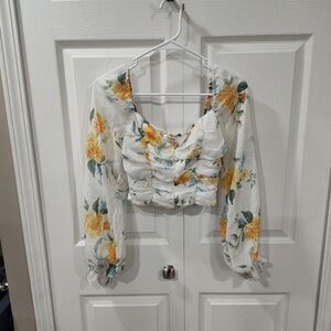 privy White Floral Ruched Long-Sleeve Crop Top - Yellow & Green